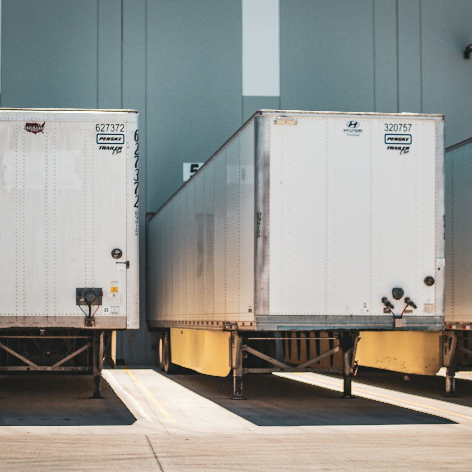 Trailers at the loading gates of a warehouse